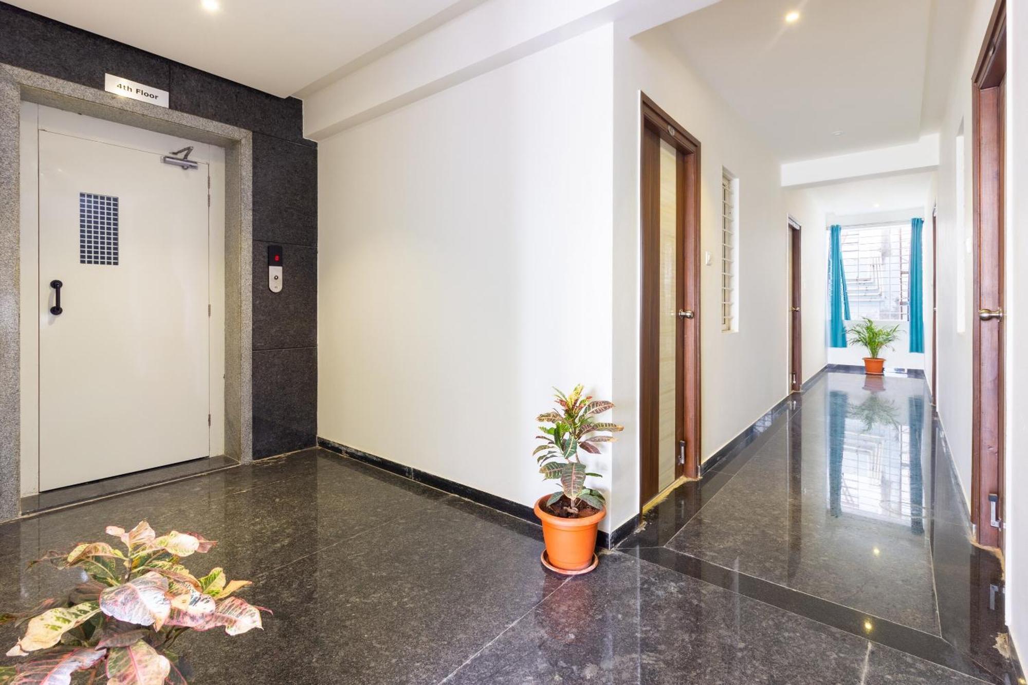 Super Hotel O Qualia Inn Kondapur Near Botanical Garden Hyderabad Eksteriør bilde