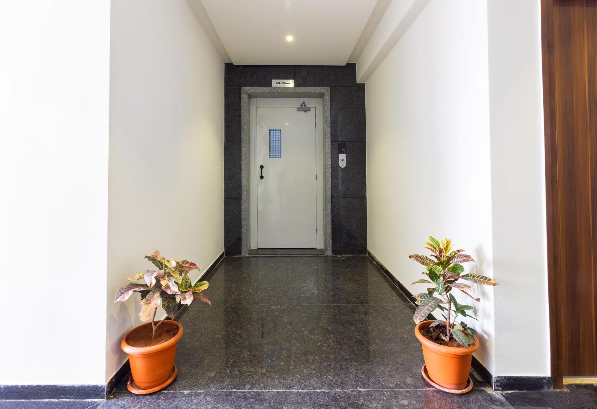 Super Hotel O Qualia Inn Kondapur Near Botanical Garden Hyderabad Eksteriør bilde
